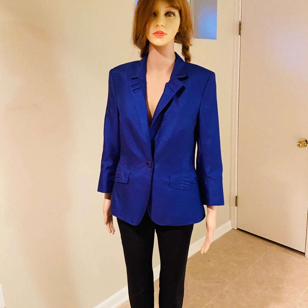 Basler bright blue blazer with notched collar